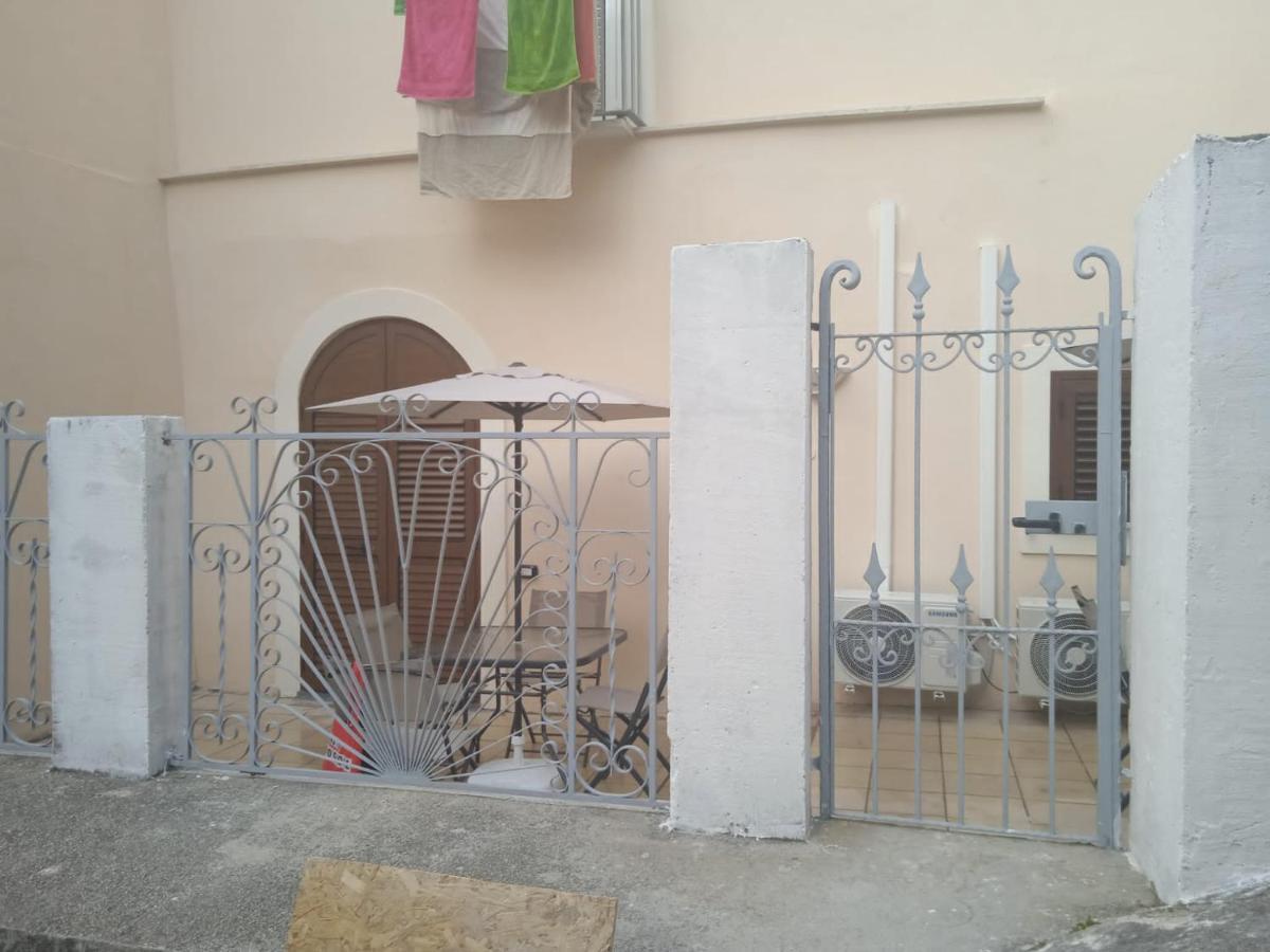 Affittacamere Prezioso Gaeta Exterior photo